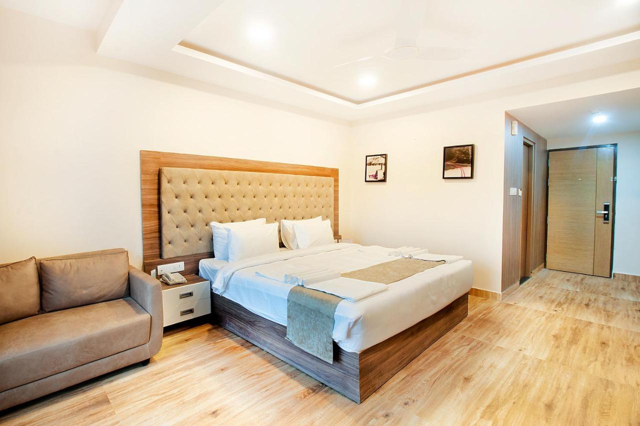 Abm Boutique Hotel By Purple Cloud Dod Jala Eksteriør bilde