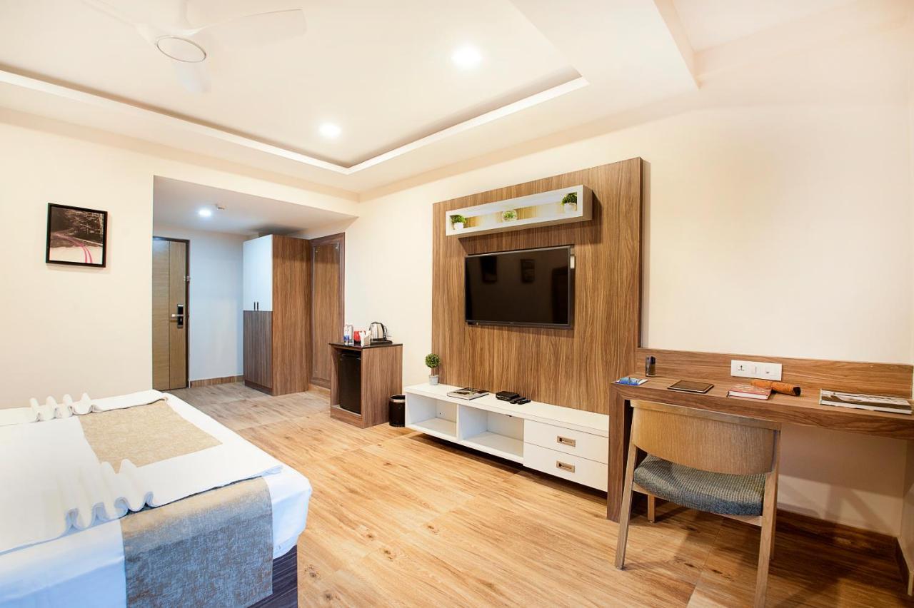 Abm Boutique Hotel By Purple Cloud Dod Jala Eksteriør bilde