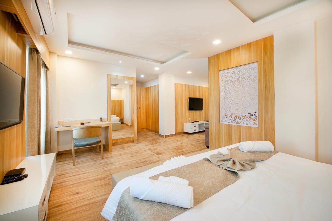 Abm Boutique Hotel By Purple Cloud Dod Jala Eksteriør bilde
