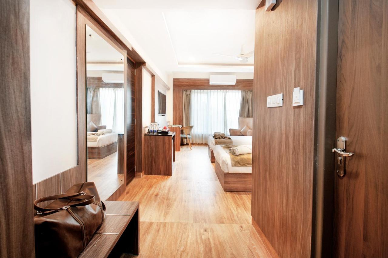 Abm Boutique Hotel By Purple Cloud Dod Jala Eksteriør bilde